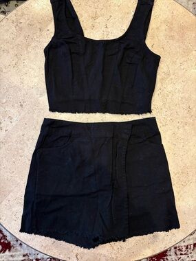 Women's Black Cotton Mini Skirt - Classic Everyday Style